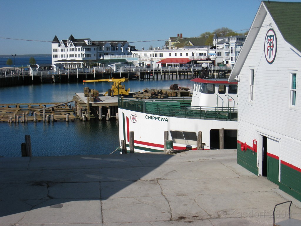 Mackinaw Island Area May 2008 0223.jpg - May 24 2008 a trip to Mackinac City for a 5 M race and a visit to Mackinac Island. A day to the UP, Paradise, Whitefish Point and Tahquamen Falls. This was followed by trips to Petoskey and Charlevoix.